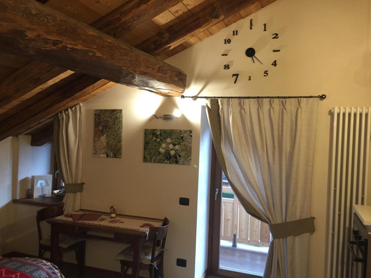 La Maison Du Pont Mont Blanc 2 La Salle Luaran gambar