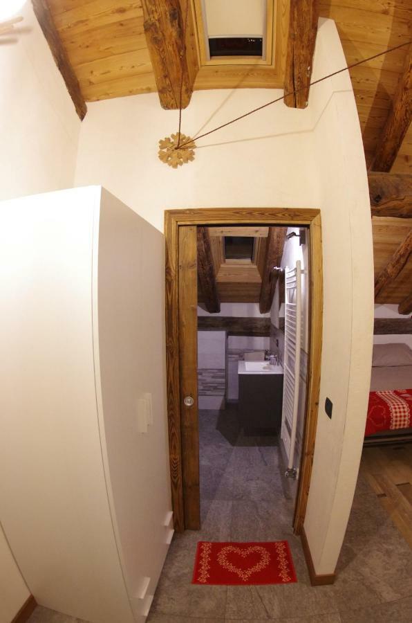La Maison Du Pont Mont Blanc 2 La Salle Luaran gambar