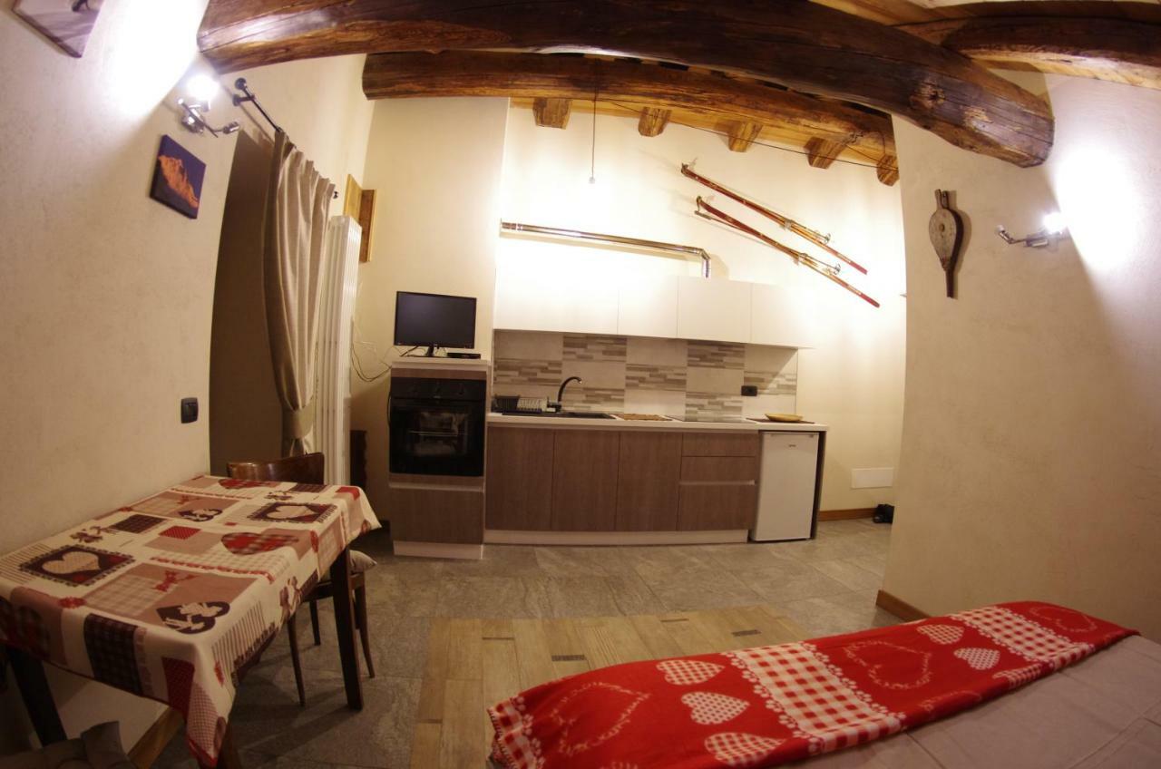 La Maison Du Pont Mont Blanc 2 La Salle Luaran gambar